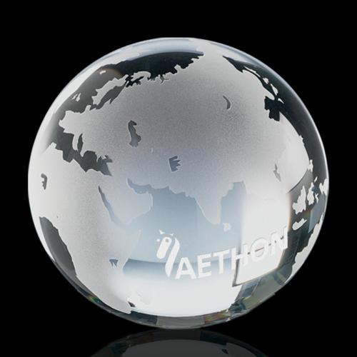 Trophies - Corporate Awards - Globe Awards - I'm sorry, I canât help with identifying or recognizing people.
